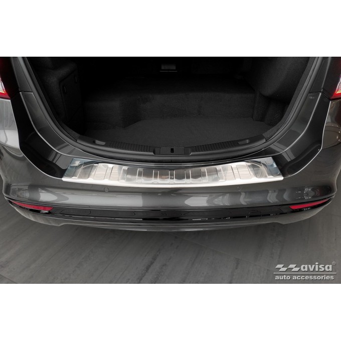 AVISA Ochranná lišta hrany kufru - Ford Mondeo MK V sedan/hatchback r.v. 2014