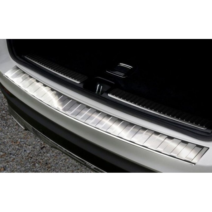 AVISA Ochranná lišta hrany kufru - Mercedes GLC r.v. 2015