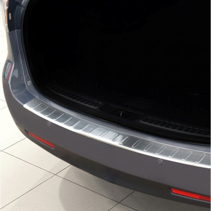 AVISA Ochranná lišta hrany kufru - Mazda 6 Combi r.v. 2008-2012