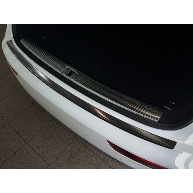 AVISA Ochranná lišta hrany kufru - Audi Q5 II r.v. 2016