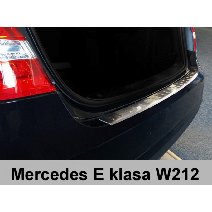 AVISA Ochranná lišta hrany kufru - Mercedes E-Klasse (W212) Sedan r.v. 2009-2013
