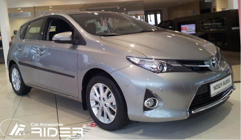RIDER Lišty dveří Toyota Auris r.v. 2013-2015 (5 dveří)