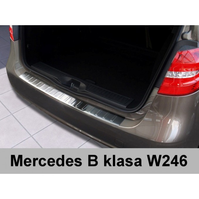 AVISA Ochranná lišta hrany kufru - Mercedes B-Klasse (W246) r.v. 2011